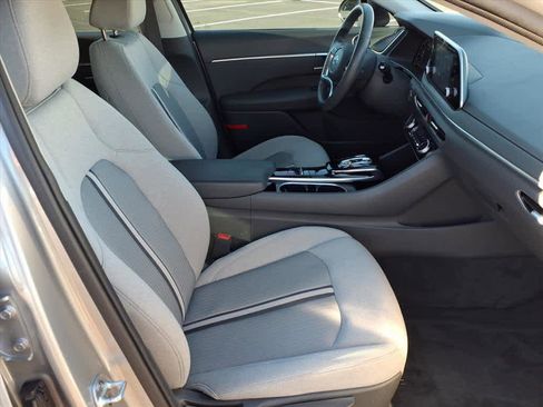 Used 2020 Hyundai Sonata SEL w/ Convenience Package image 16