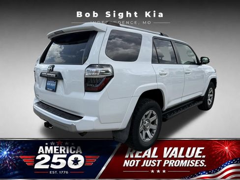 Used 2016 Toyota 4Runner 4WD image 11