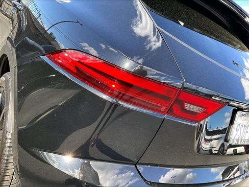 Used 2024 Jaguar E-PACE R-Dynamic SE image 31