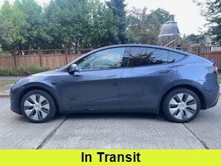 Used 2023 Tesla Model Y Long Range AWD/4WD image 1
