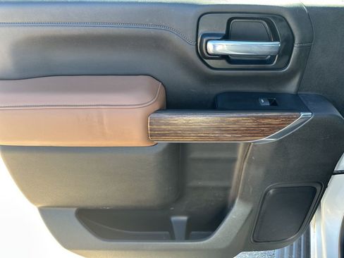 Used 2022 Chevrolet Silverado 3500 High Country w/ Technology Package image 20