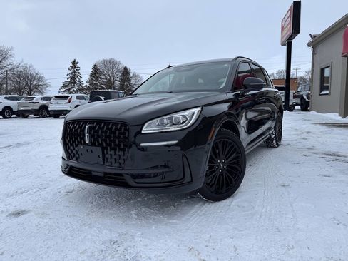 Used 2024 Lincoln Corsair Reserve w/ Equipment Group 201A image 2