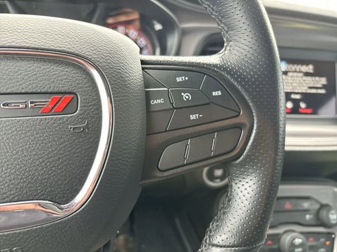 Used 2023 Dodge Challenger SXT w/ Blacktop Package image 9