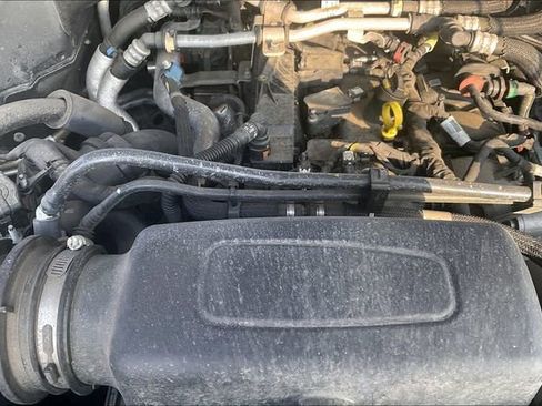 Used 2022 Ford Explorer XLT w/ Equipment Group 202A image 35