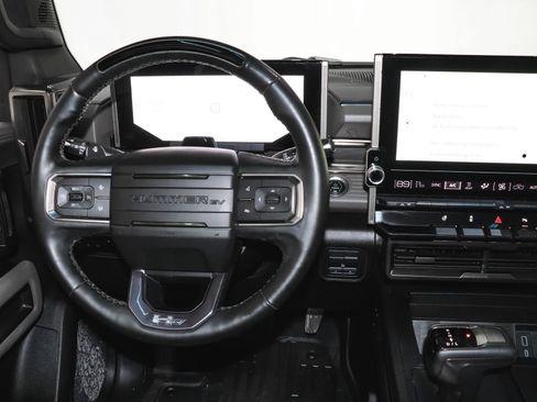 Used 2024 GMC Hummer EV 3X image 30