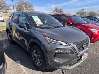 Used 2023 Nissan Rogue S video 1