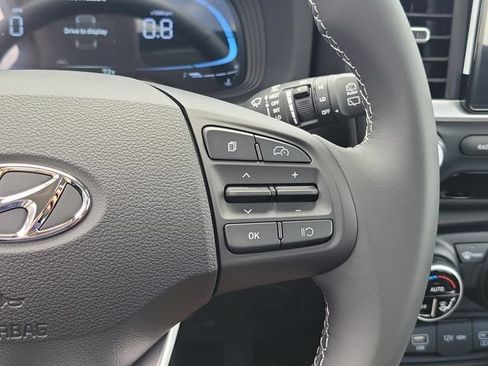 New 2026 Hyundai Venue SEL FWD image 8