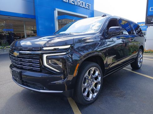 New 2025 Chevrolet Suburban High Country image 6