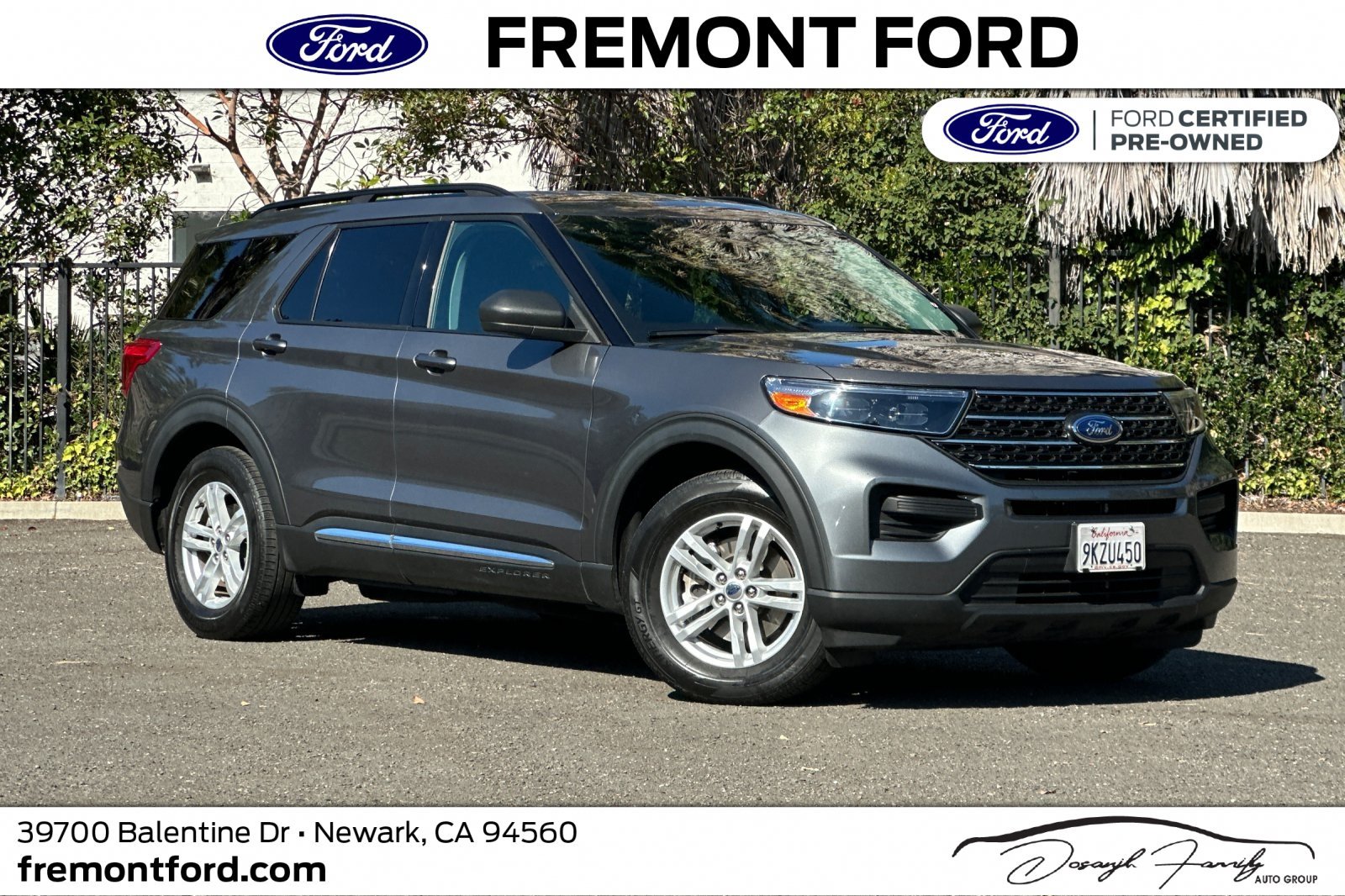 Certified 2023 Ford Explorer XLT RWD image 1