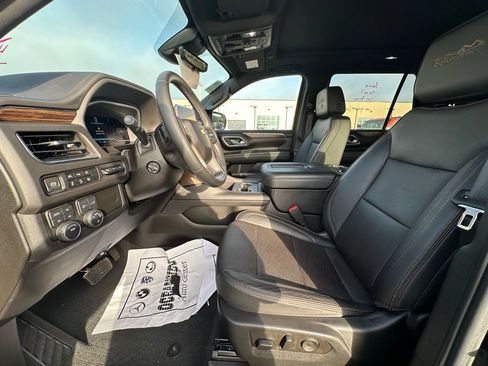 Used 2023 Chevrolet Tahoe High Country image 6