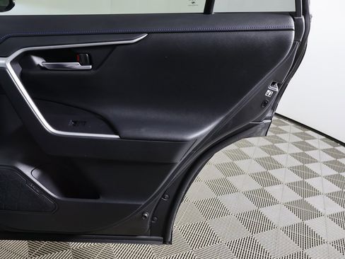 Used 2020 Toyota RAV4 XSE image 26