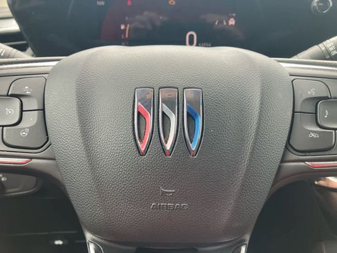 Used 2025 Buick Encore GX Avenir w/ Avenir Technology Package FWD image 16