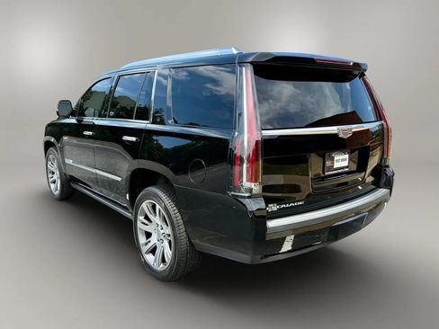 Used 2015 Cadillac Escalade Premium AWD/4WD image 3