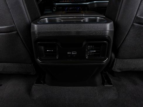 Used 2022 Chevrolet Silverado 1500 LT Trail Boss w/ Convenience Package II AWD/4WD image 30