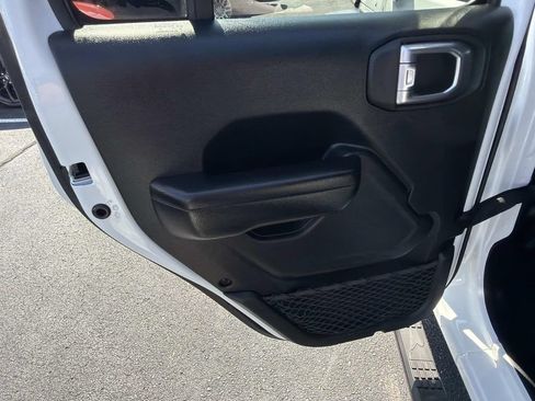 Used 2021 Jeep Wrangler Unlimited Sport AWD/4WD image 14