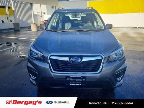 Used 2020 Subaru Forester Limited w/ Popular Package #3 image 9