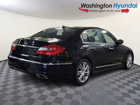 Used 2012 Hyundai Genesis 4.6 image 6