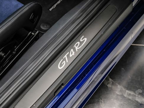 Used 2025 Porsche 718 Cayman GT4 RS RWD image 64