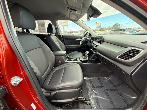 Certified 2024 Kia Seltos SX image 25