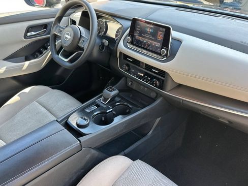 Used 2024 Nissan Rogue SV AWD/4WD image 20