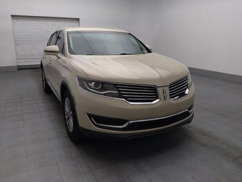 Used 2016 Lincoln MKX Select w/ Cargo Utility Package FWD image 14