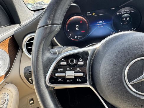 Used 2020 Mercedes-Benz GLC 300 GLC 300 image 10