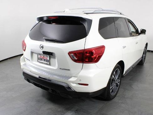 Certified 2020 Nissan Pathfinder Platinum image 15