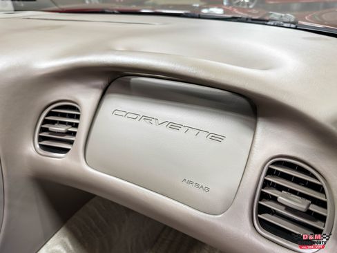 Used 2003 Chevrolet Corvette 50th Anniversary Edition w/ Preferred Equipment Group RWD image 15