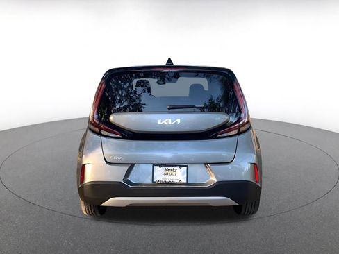 Used 2025 Kia Soul LX w/ LX Technology Package image 6