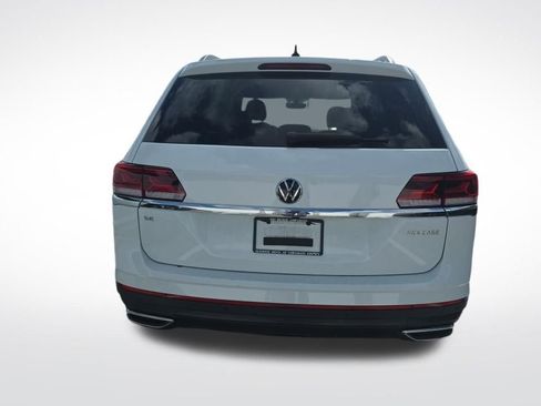 Used 2023 Volkswagen Atlas SE w/ Black Wheel Package image 7