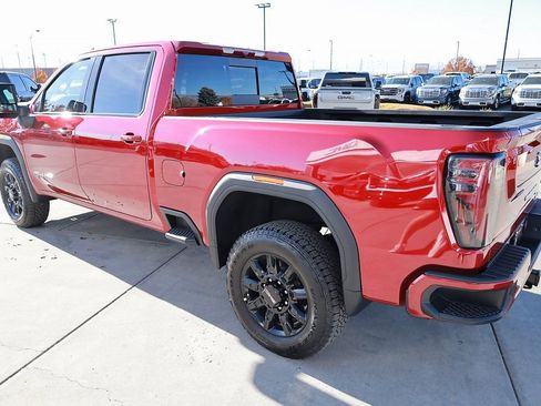 New 2026 GMC Sierra 3500 AT4 AWD/4WD image 4