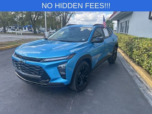 Used 2025 Chevrolet Trax ACTIV w/ Driver Confidence Package image 4