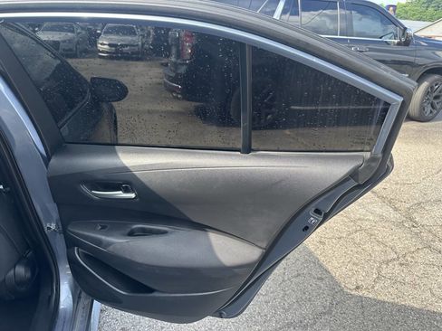 Used 2020 Toyota Corolla LE image 24