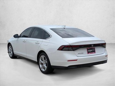 Certified 2023 Honda Accord LX image 8