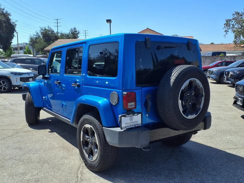 Used 2014 Jeep Wrangler Unlimited Sahara AWD/4WD image 5
