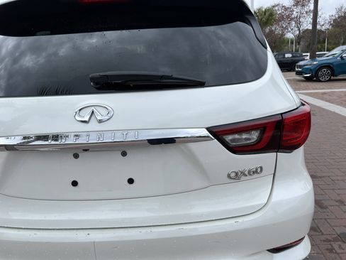 Used 2018 INFINITI QX60 image 42