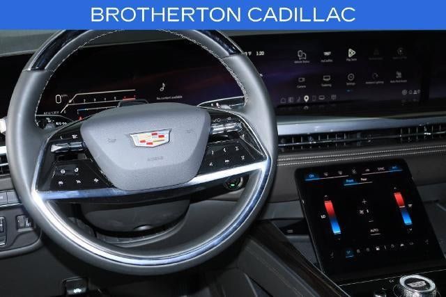 Certified 2025 Cadillac Escalade Premium Luxury w/ LPO, Floor Liner Package AWD/4WD image 21