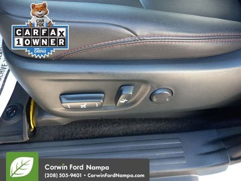 Used 2022 Toyota 4Runner TRD Off-Road Premium image 12