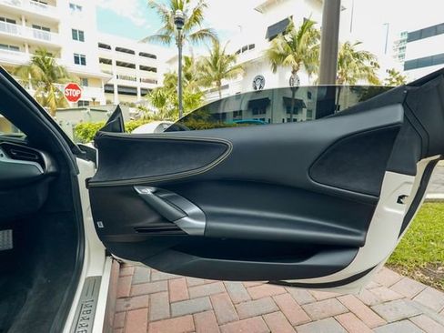 Used 2023 Ferrari SF90 Stradale image 75