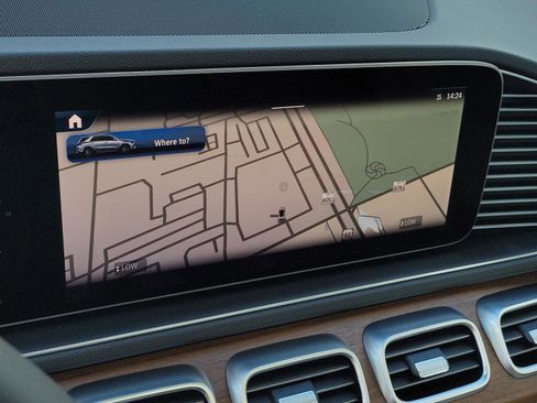 New 2026 Mercedes-Benz GLE 450 4MATIC image 32