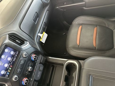 Used 2022 GMC Sierra 2500 AT4 w/ Gooseneck/5TH Wheel Package image 25