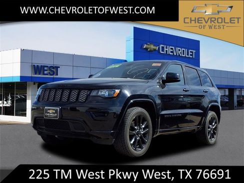 Used 2020 Jeep Grand Cherokee Altitude image 1