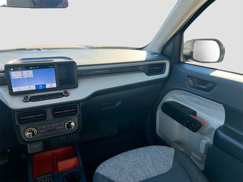 Used 2023 Ford Maverick XLT image 22