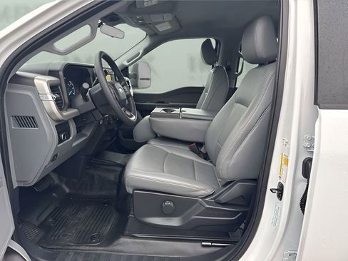 Used 2024 Ford F350 XL w/ XL Chrome Package AWD/4WD image 9