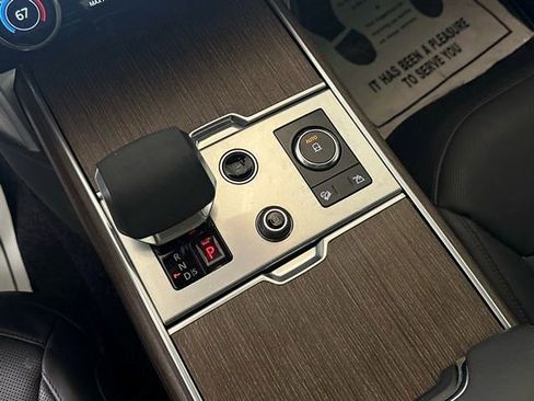 Used 2023 Land Rover Range Rover SE image 38