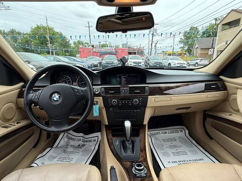 Used 2011 BMW 328i xDrive Sedan AWD/4WD image 39