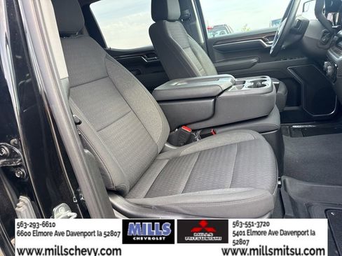 Used 2023 Chevrolet Silverado 1500 RST w/ Redline Edition AWD/4WD image 27