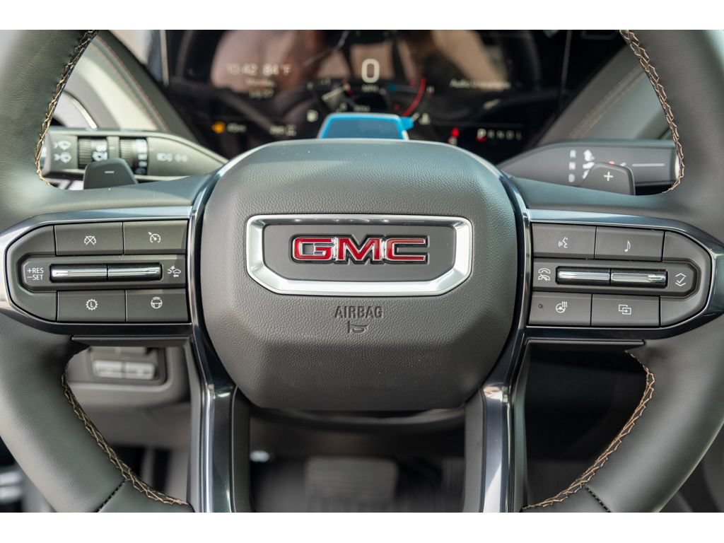 New 2026 GMC Yukon XL AT4 w/ AT4 Premium Plus Package AWD/4WD image 18