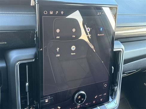 New 2026 GMC Yukon XL Elevation image 18