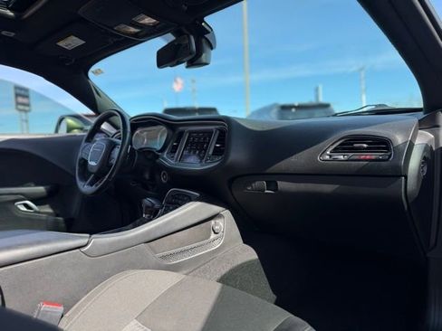 Used 2022 Dodge Challenger R/T Scat Pack w/ Driver Convenience Group image 10